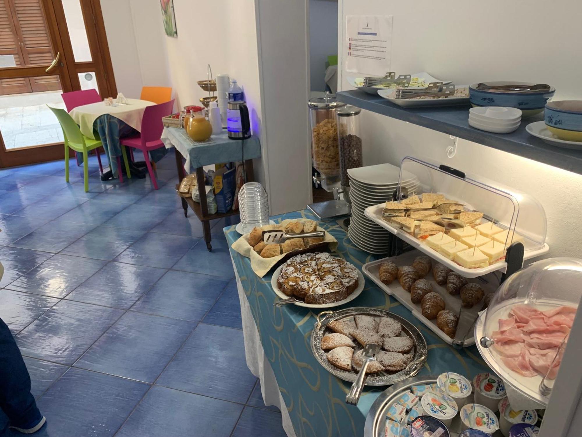Badia Rooms & Breakfast Castellammare del Golfo Bagian luar foto