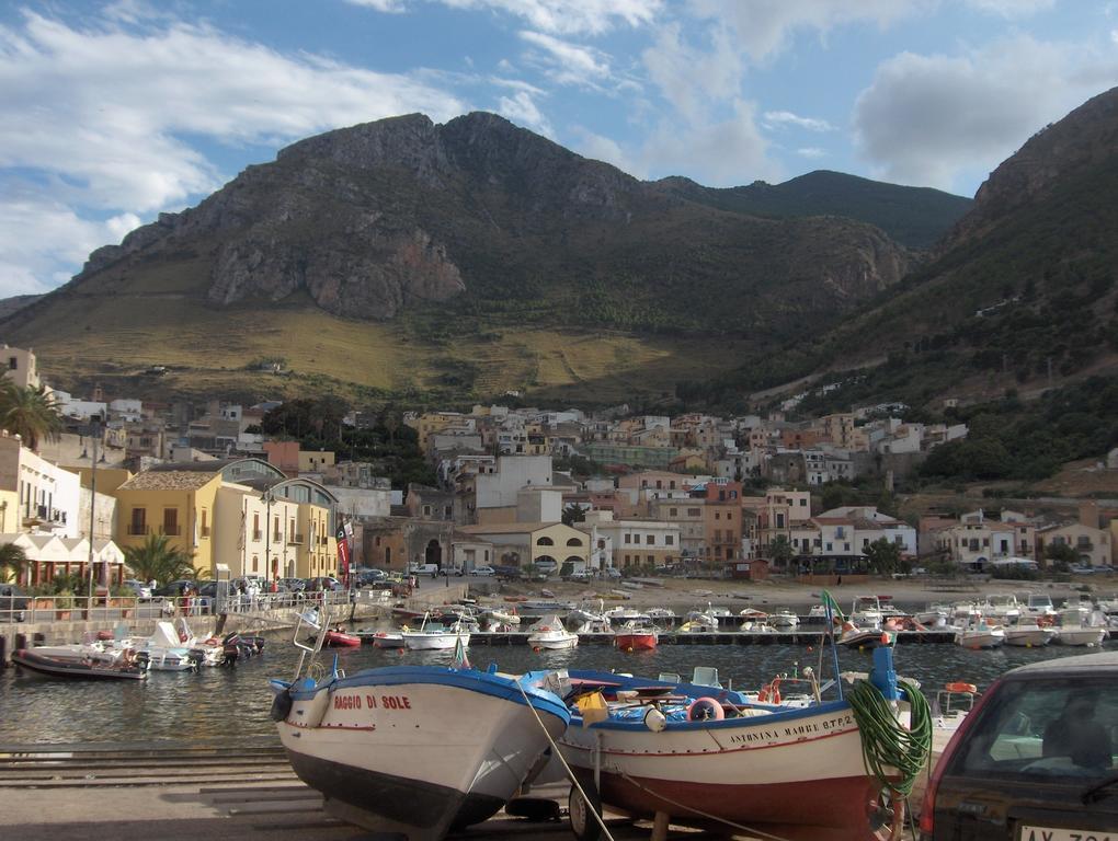 Badia Rooms & Breakfast Castellammare del Golfo Bagian luar foto